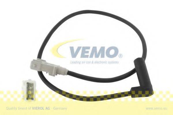 VEMO V22720017 Датчик імпульсів; Датчик частота обертання; Датчик імпульсів, маховик; Датчик частоти обертання, керування двигуном